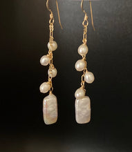 Load image into Gallery viewer, Freshwater Pearl Earrings