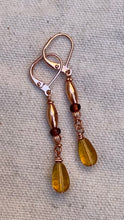 Load image into Gallery viewer, Elida Earrings: Copper &amp; Glass
