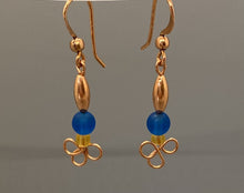 Load image into Gallery viewer, Francie Earrings: Copper Twisties with Glass
